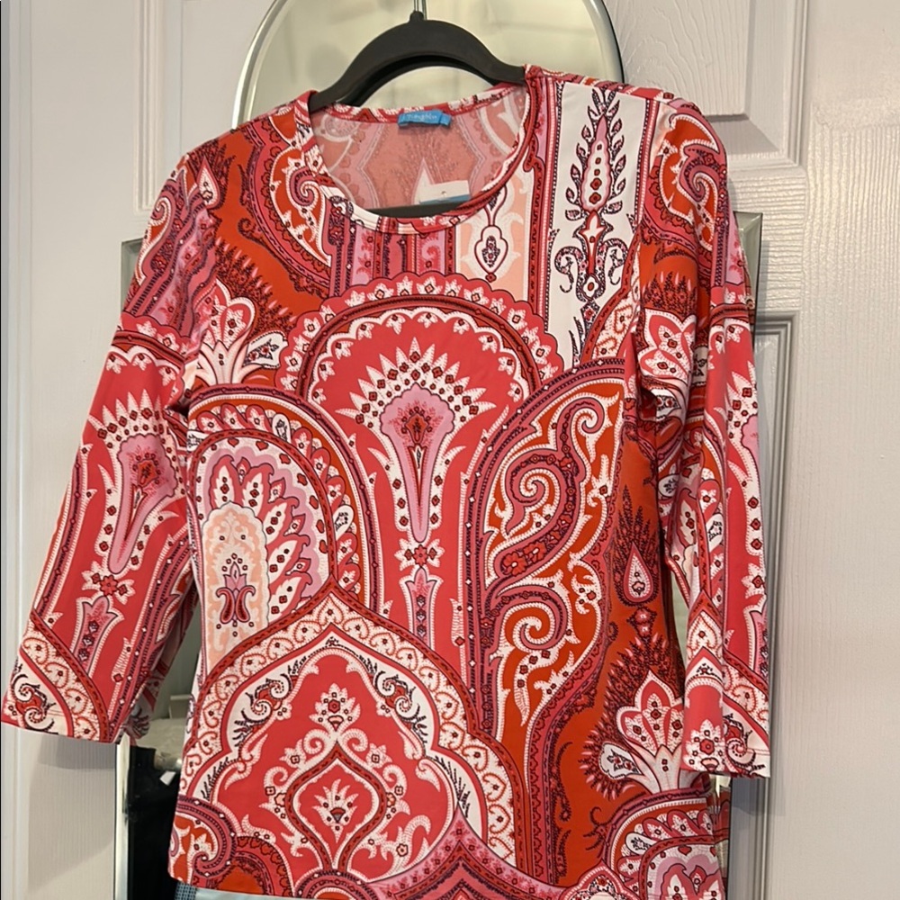 J McLaughlin 3/4 Sleeve Signature Tee Size Small NWT
